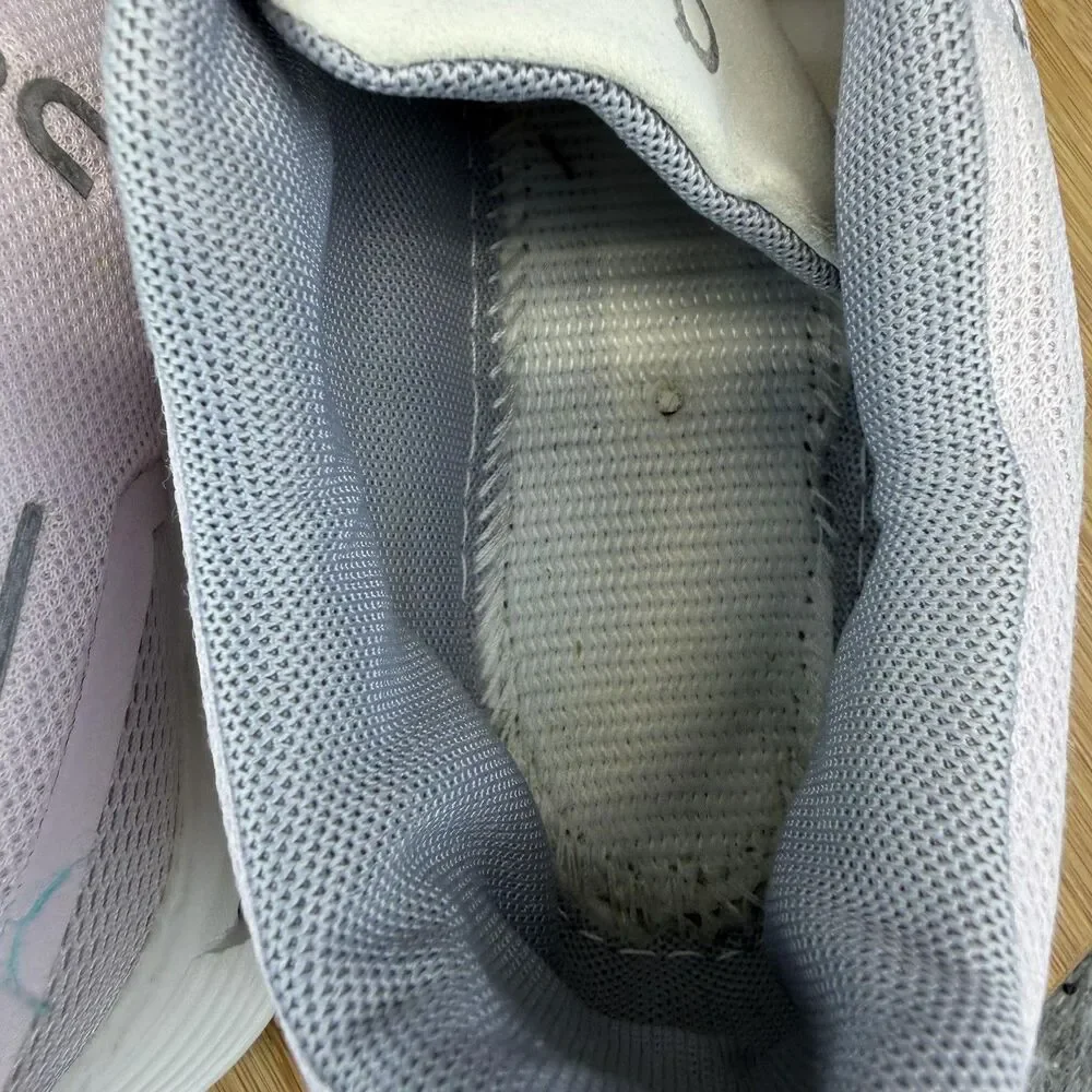 On Cloud Shoes Womens Size 8.5 Pink White Running Sneakers CloudTec No Insoles
